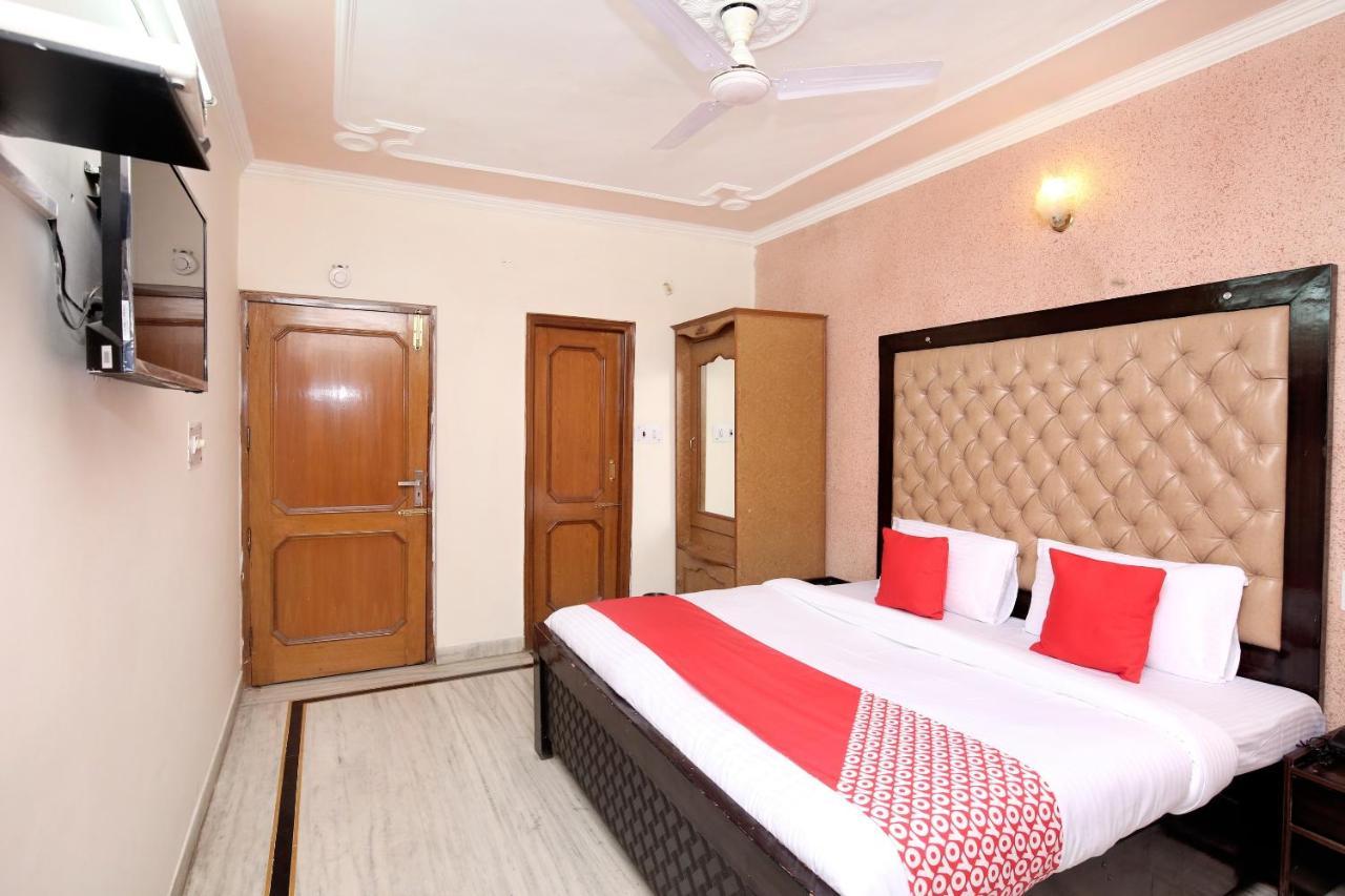 Hotel Amar Chandīgarh מראה חיצוני תמונה