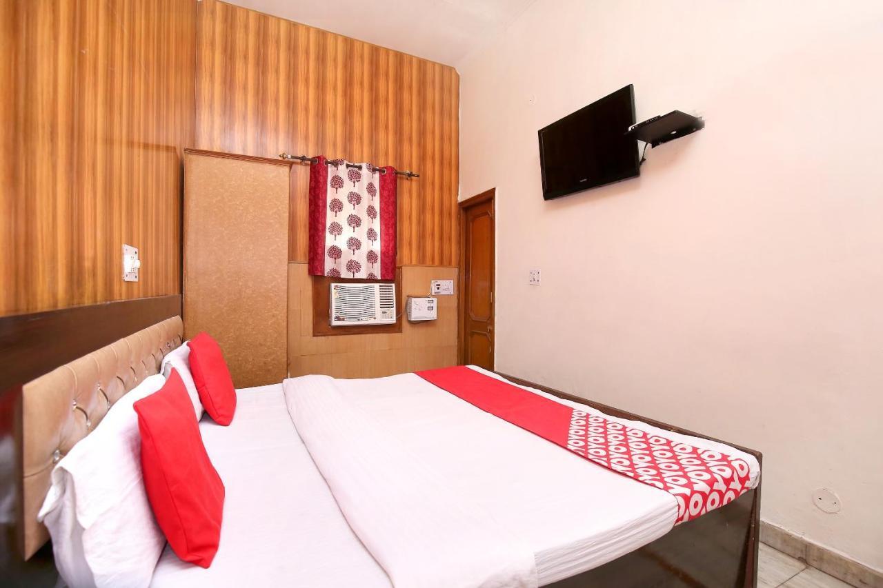 Hotel Amar Chandīgarh מראה חיצוני תמונה